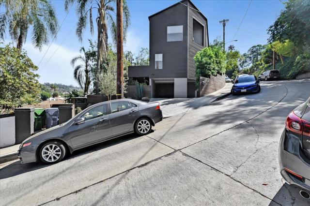 2269 Cazador Dr, Los Angeles, CA 90065