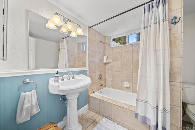 Detail Gallery Image 35 of 75 For 1569 via Monserate, Fallbrook,  CA 92028 - 5 Beds | 4 Baths