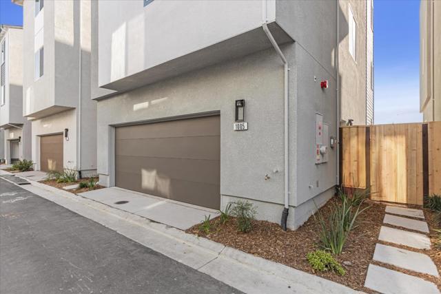 1005 Sinopia Terrace, San Ramon CA: https://media.crmls.org/mediaz/9ee7ae53-aa17-4cc2-95f1-6770f269db52.jpg