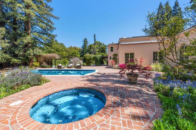 269 Selby Lane, Atherton CA: https://media.crmls.org/mediaz/9ee80587-d05f-4506-9c8e-c004ddfbc939.jpg