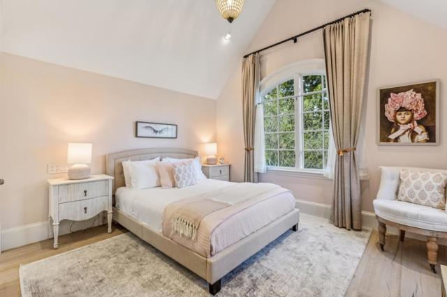 17930 Vineland Avenue, Monte Sereno CA: https://media.crmls.org/mediaz/9ee85d97-e004-49d5-aa63-88f87f60ff6b.jpg