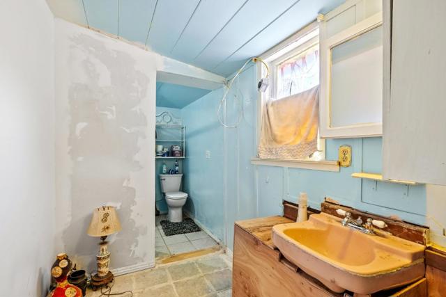 1430 Merrill Street, Santa Cruz CA: https://media.crmls.org/mediaz/9ee89f28-764a-4ee9-90ec-2239f691bcf1.jpg