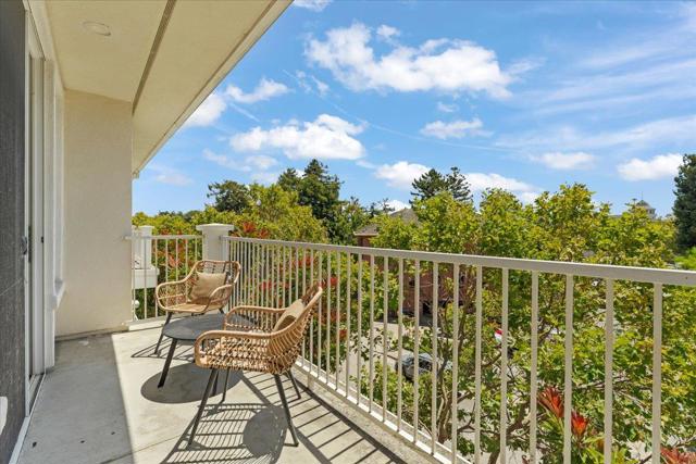 2030 N Pacific Avenue, Santa Cruz CA: https://media.crmls.org/mediaz/9ee8a1ca-109c-403c-ae09-14e10eafc553.jpg