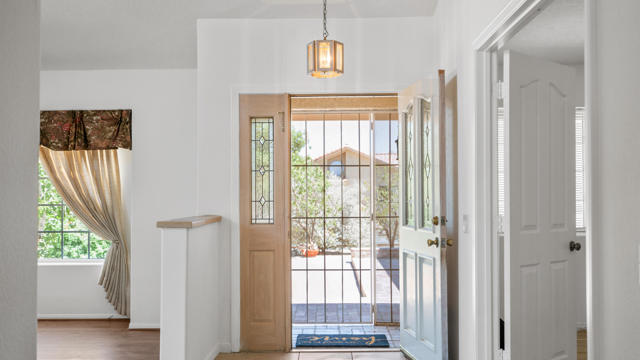 8582 Frontera Avenue, Yucca Valley CA: https://media.crmls.org/mediaz/9ee8ace0-eb9e-4e14-9352-9cab60bcbcb4.jpg