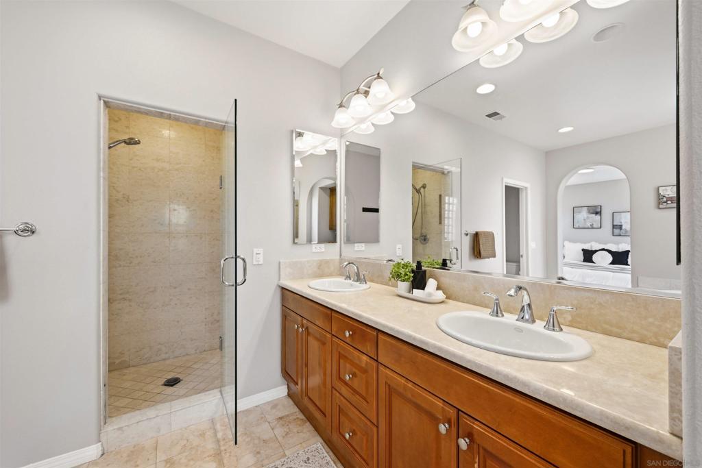 5681 Cullen Crest - photo 14