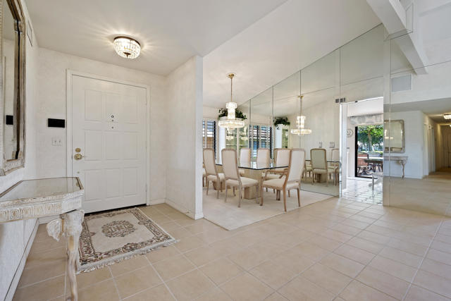213 Calle Del Verano, Palm Desert, CA 92260