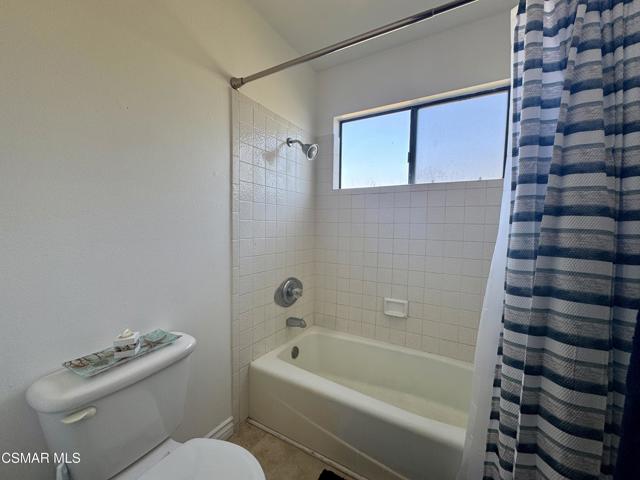 420 Village Road, Port Hueneme CA: https://media.crmls.org/mediaz/9ee99974-5d10-471d-8d8e-1b1021bdf704.jpg