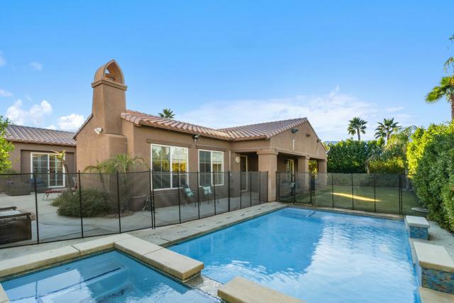 Image 30 of 38 For 59 Via Santo Tomas Drive