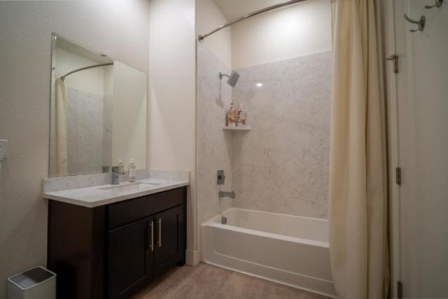 Image 45 of 47 For 708 Eppleton Lane 204