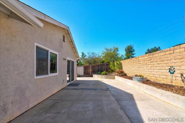 2134 Stanley Way, Escondido, California 92027, 3 Bedrooms Bedrooms, ,2 BathroomsBathrooms,Single Family Residence,For Sale,Stanley Way,250019914SD