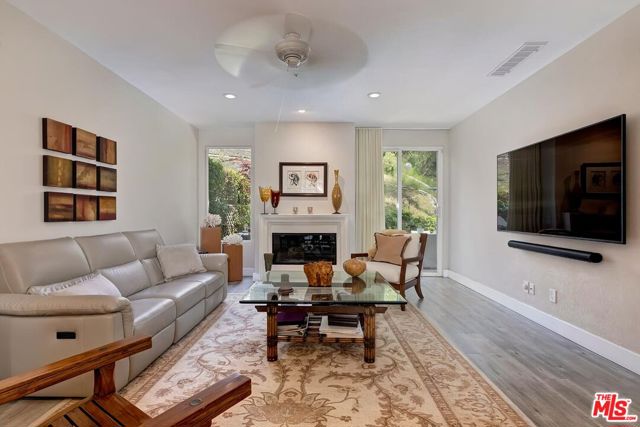 Drew Fenton | 638 Palisades Drive Pacific Palisades CA | MLS: 7177790