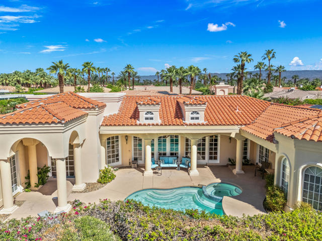 77312 Coyote Creek Path, Indian Wells CA: https://media.crmls.org/mediaz/9eedc439-e769-4e87-8a81-a229f8cb4e8d.jpg
