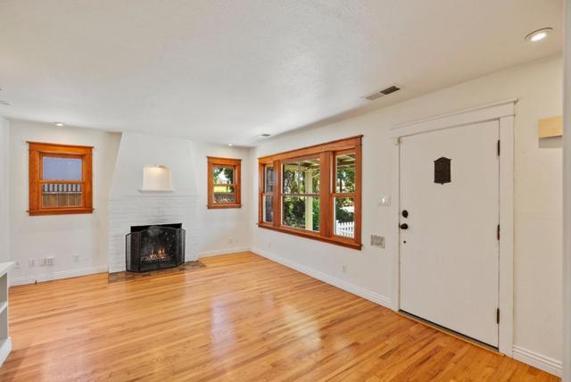 870 N 5th Street, San Jose CA: https://media.crmls.org/mediaz/9eee1849-ea88-489f-8848-eb8393f97d2f.jpg