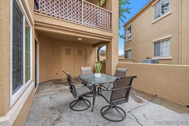 7349 Calle Cristobal, San Diego CA: https://media.crmls.org/mediaz/9eeec901-fa5c-4802-907b-ab16f436b5a9.jpg