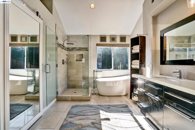 Image 47 of 58 For 36 Savona Ct