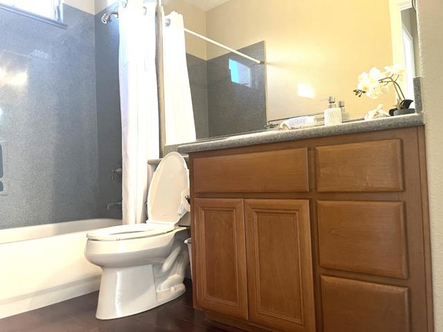 965 Cole Place, Santa Clara CA: https://media.crmls.org/mediaz/9ef23541-bac8-40dc-83ec-6fe3e6e9868c.jpg