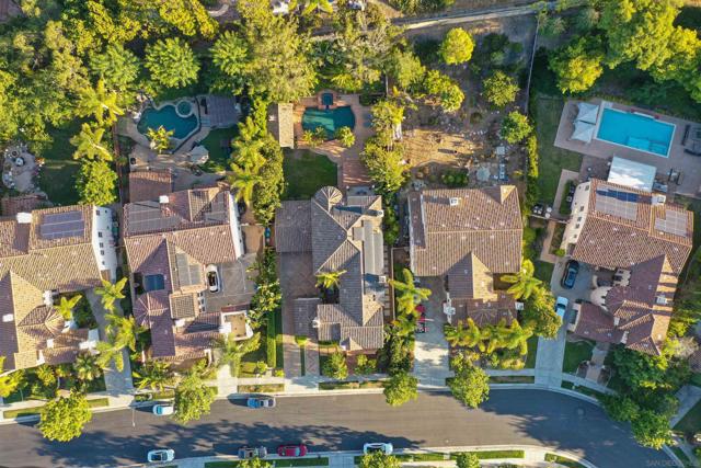 7424 La Mantanza, San Diego CA: https://media.crmls.org/mediaz/9ef24ecc-8058-4ea5-88db-d7faa8412aba.jpg