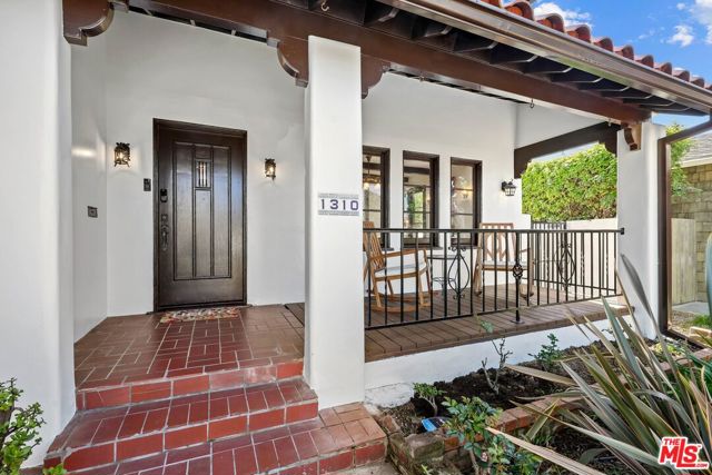 1310 Pine Street photo 3