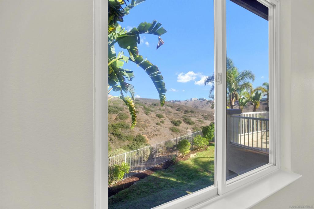 MLS #250043025SD image #13