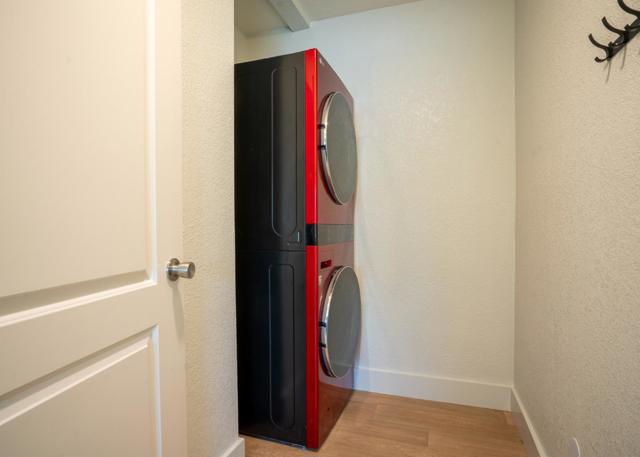 1725 Hogar Drive, San Jose CA: https://media.crmls.org/mediaz/9ef5029c-03f9-44de-9647-e3b36424604d.jpg