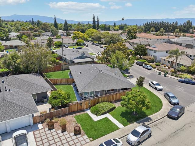 193 Roxbury Street, Santa Clara CA: https://media.crmls.org/mediaz/9ef5973c-ac51-4d27-b5fd-65e0b9651606.jpg