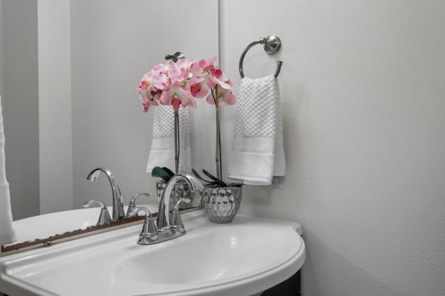 40189 Santa Teresa, Fremont CA: https://media.crmls.org/mediaz/9ef6118c-c020-46dc-b6ac-bb08aa7ccac6.jpg