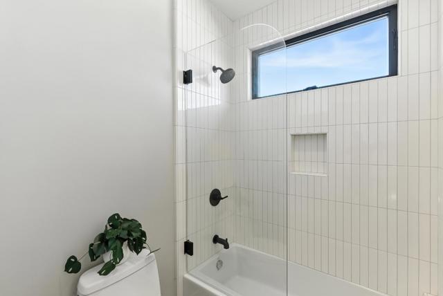 312 W 39th Avenue, San Mateo CA: https://media.crmls.org/mediaz/9ef66489-f97b-4118-88cb-8030f90acdd5.jpg