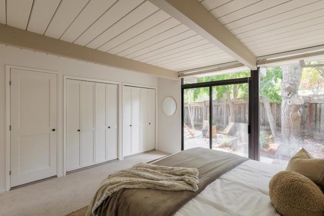 3407 Janice Way, Palo Alto CA: https://media.crmls.org/mediaz/9ef6ad05-f49a-463a-a902-cb4b5864a68a.jpg