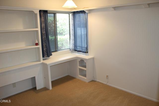 14062 Atwood Court, Moorpark CA: https://media.crmls.org/mediaz/9ef6b842-4e2f-4acb-bb39-557d0a5116a2.jpg
