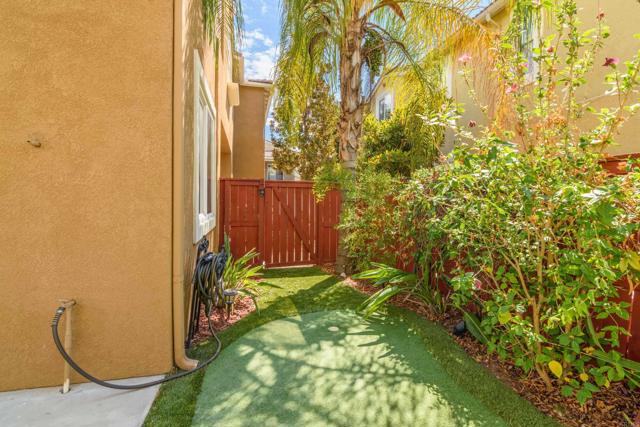 Detail Gallery Image 34 of 41 For 27494 Hazelhurst St #2,  Murrieta,  CA 92562 - 3 Beds | 2/1 Baths