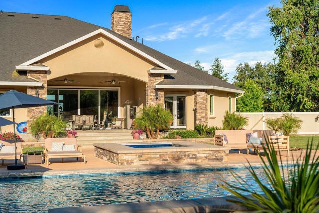 2165 W Biggs Gridley Road, Gridley CA: https://media.crmls.org/mediaz/9efa4d17-acb3-479f-add9-49cc735a8170.jpg