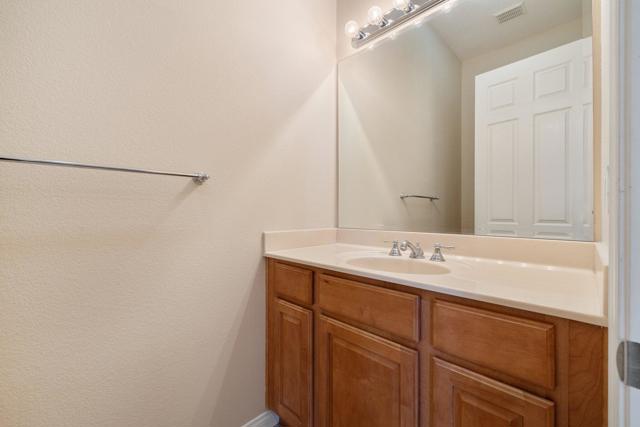 80598 Avenida San Felipe, Indio CA: https://media.crmls.org/mediaz/9efb4176-2aa3-4982-87db-6212b7886c9c.jpg