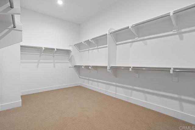1203 Stonemark Place, Vista CA: https://media.crmls.org/mediaz/9efbe530-6cef-48ff-be24-611a9e3973c1.jpg