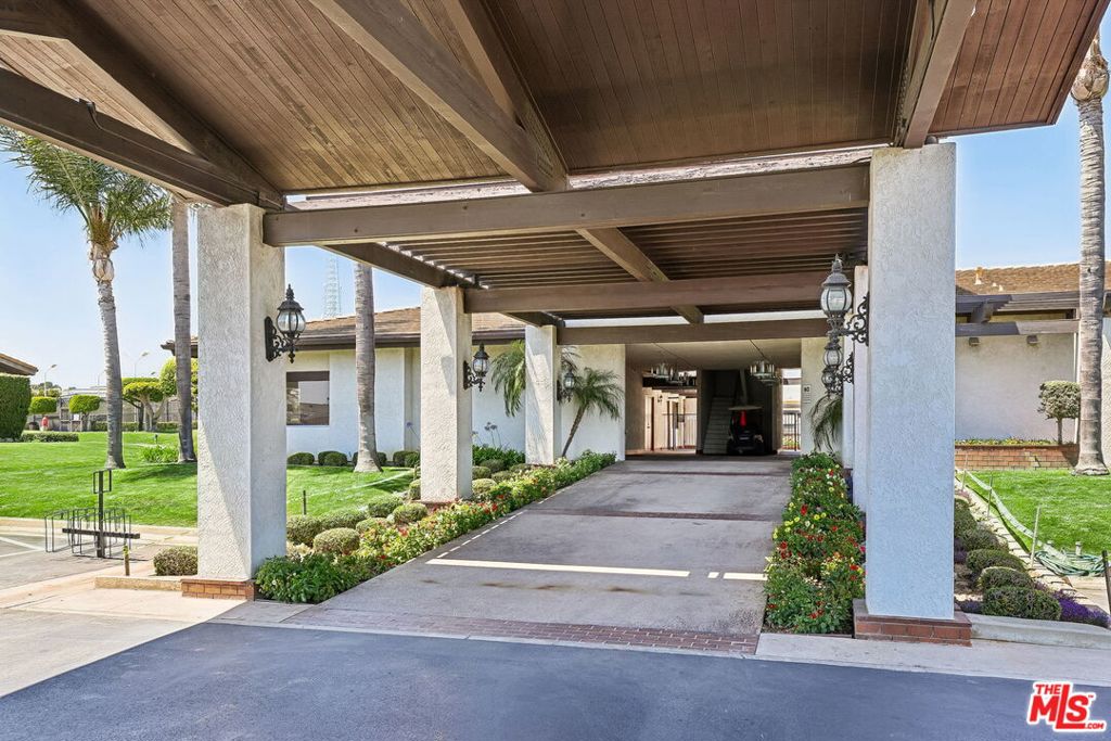 MLS #26849615 image #54