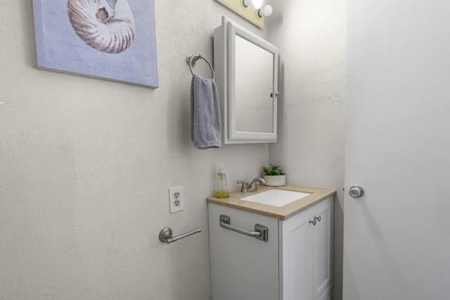 1394 Pauline Drive, Sunnyvale CA: https://media.crmls.org/mediaz/9efd6409-0d56-4b68-999c-11994522681a.jpg
