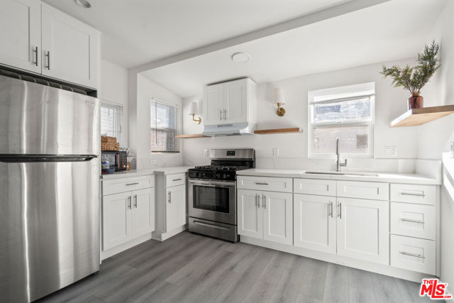 538 Rialto Avenue photo 8