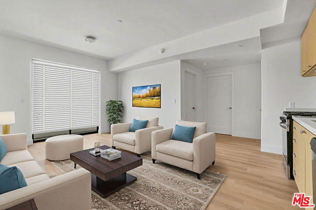 1822 Overland Avenue, Los Angeles CA: https://media.crmls.org/mediaz/9efe72aa-b5d7-4d17-9d9f-5af56e450511.jpg