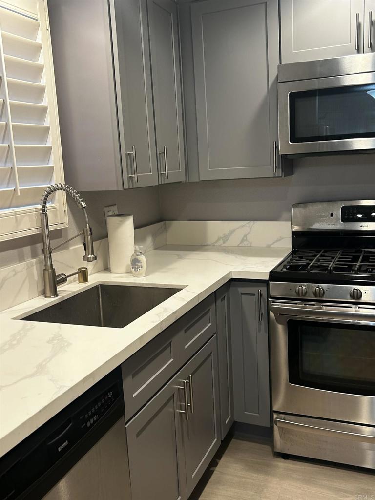 3666 3rd Avenue - photo 9