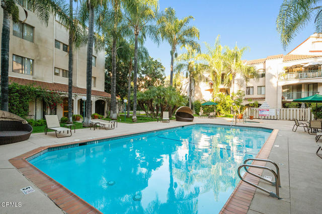 Detail Gallery Image 31 of 38 For 4201 via Marisol #330,  Los Angeles,  CA 90042 - 2 Beds | 2 Baths