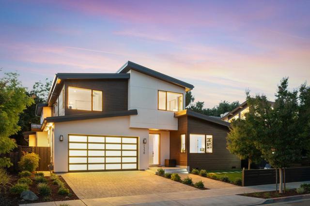 1338 Arroyo Avenue, San Carlos CA: https://media.crmls.org/mediaz/9effd109-aa07-4308-917d-38ece9b0dece.jpg
