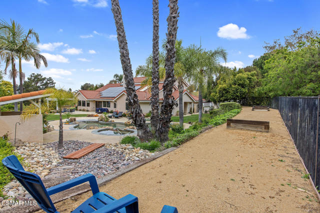 790 Spring Canyon Place, Thousand Oaks CA: https://media.crmls.org/mediaz/9f0107c2-cdaa-42aa-b16b-04faaa31c4b1.jpg
