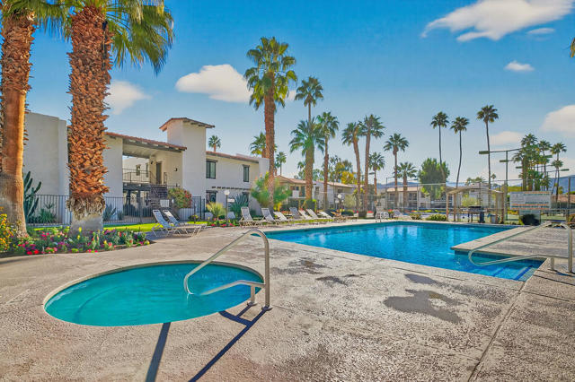 1050 E Ramon Road, Palm Springs CA: https://media.crmls.org/mediaz/9f02223e-040c-4b08-99a1-176b4749d8a5.jpg