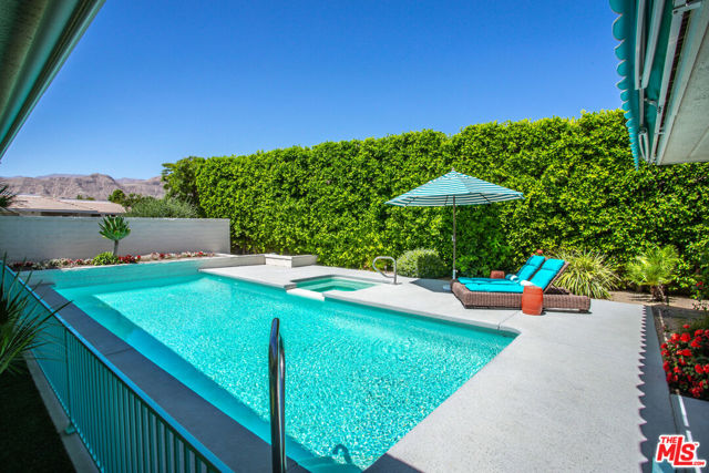 2 Sussex Court, Rancho Mirage, CA 92270