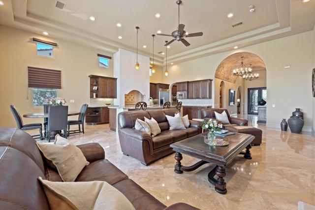 58440 Aracena, La Quinta CA: https://media.crmls.org/mediaz/9f04ab14-88d2-4b82-bc87-780d1048df51.jpg