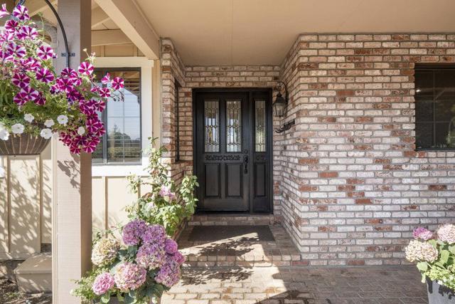 1090 W Edmundson Avenue, Morgan Hill CA: https://media.crmls.org/mediaz/9f04c371-3c40-4ff9-b742-a64933d03275.jpg