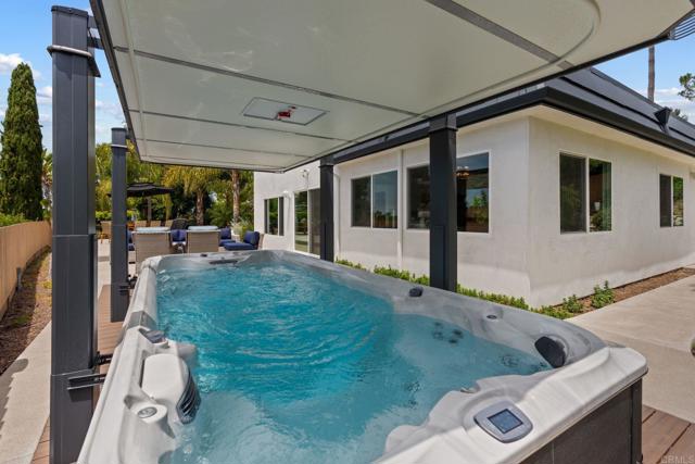 Detail Gallery Image 33 of 68 For 2066 Steiger Ln, Oceanside,  CA 92056 - 5 Beds | 3 Baths