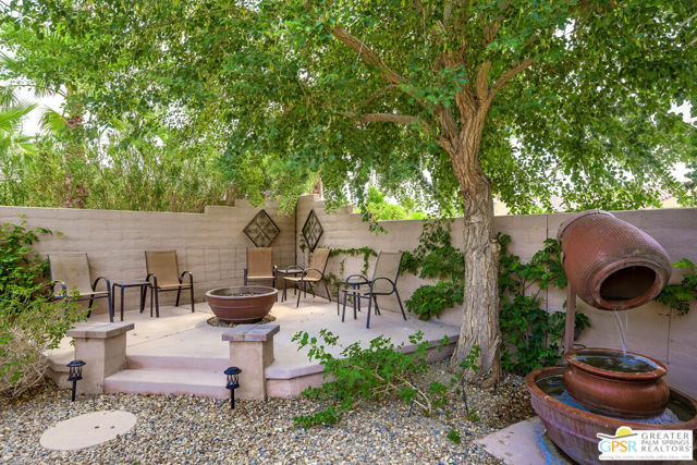 39220 Calle Negrete, Indio CA: https://media.crmls.org/mediaz/9f05e1a0-ef9e-4f27-b809-be8bf73ebd87.jpg