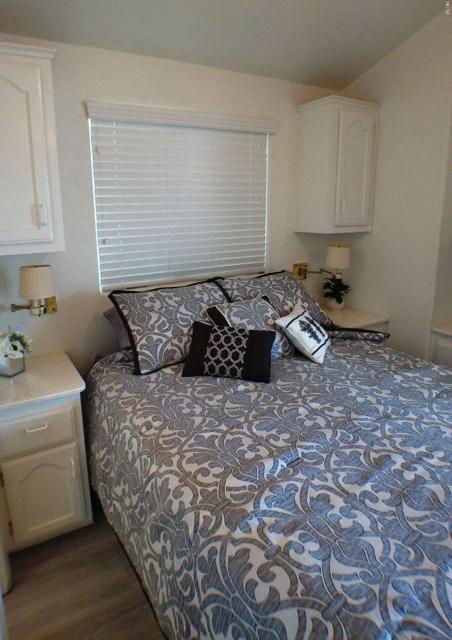 84136 Avenue 44 #135, Indio CA: https://media.crmls.org/mediaz/9f0603cb-284c-4b60-b7ff-42f8cd34753a.jpg