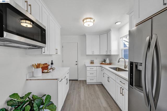 Image 16 of 30 For 2226 Vegas Ave