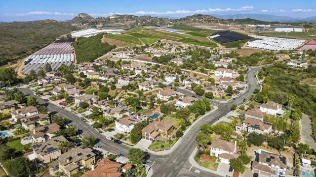 5545 Nanday Ct, Oceanside CA: https://media.crmls.org/mediaz/9f096dc0-f727-4d5e-9927-215ed247a15c.jpg